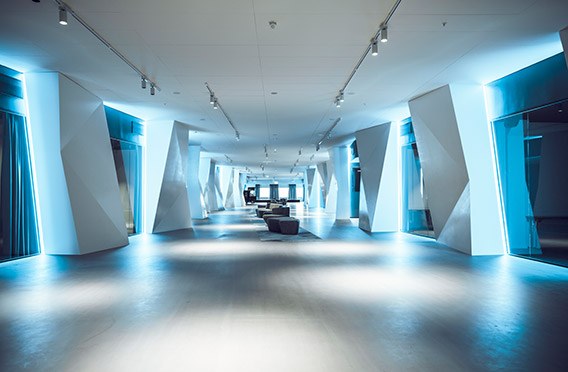 02-catwalk.jpg